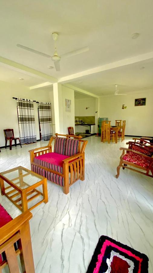 Kaumadi Villa Unawatuna Exterior photo